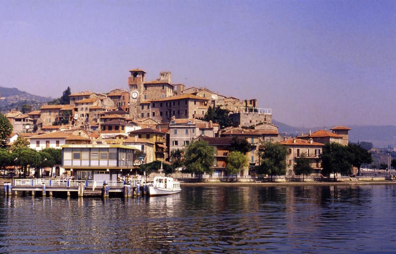 B&B Florida House Passignano sul Trasimeno Dış mekan fotoğraf