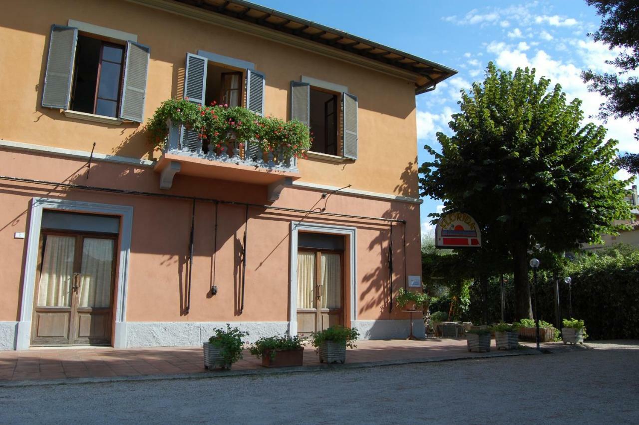 B&B Florida House Passignano sul Trasimeno Dış mekan fotoğraf