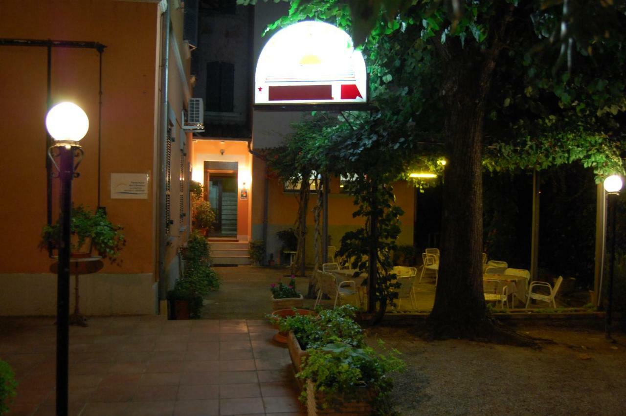 B&B Florida House Passignano sul Trasimeno Dış mekan fotoğraf